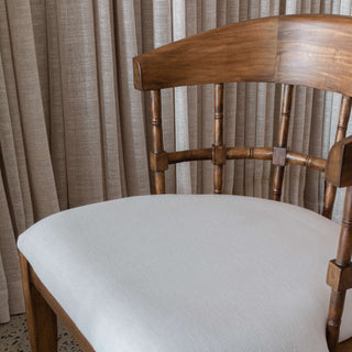 bayani-chair-close-up-slant-view