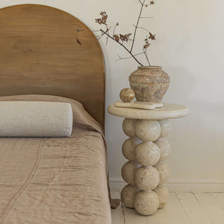 Perlas Side Table