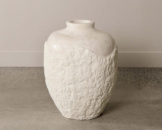 pila-vessels-front-angle