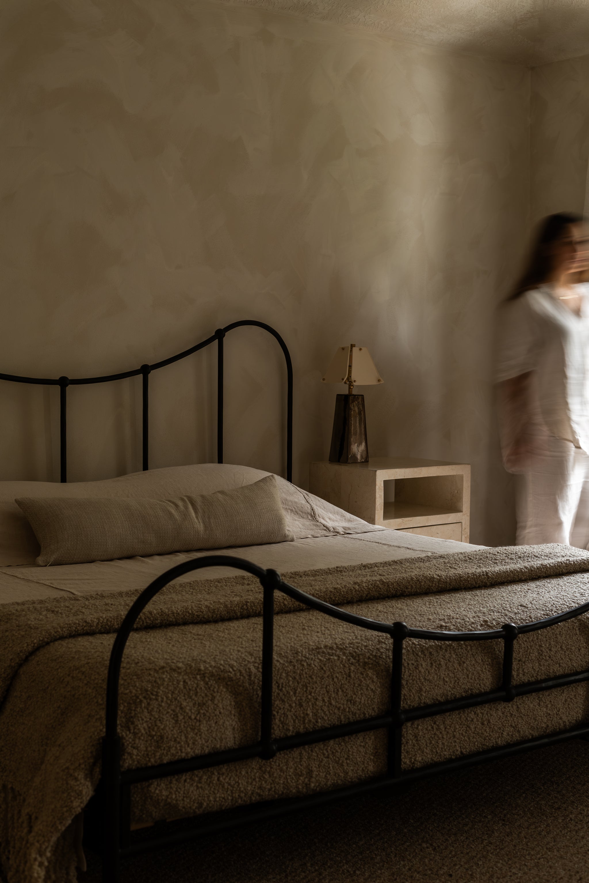 Wylie Bed Frame, California King
