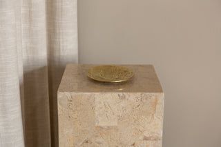 Luna Brass Plate