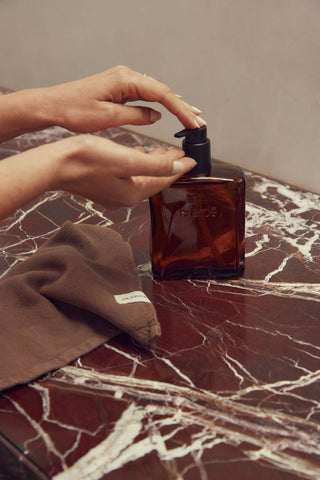 Hand and Body Wash, Byakudan