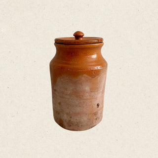Clay Jar with lid