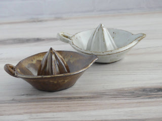 Handmade Ceramic Citrus Juicer | Brown