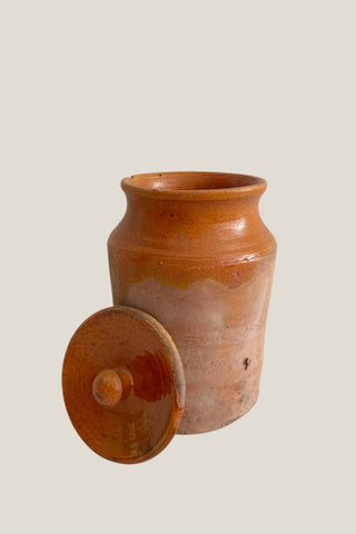 Clay Jar with lid