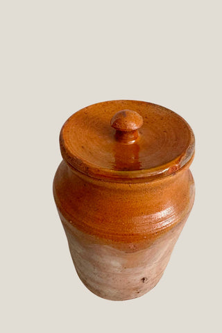 Clay Jar with lid