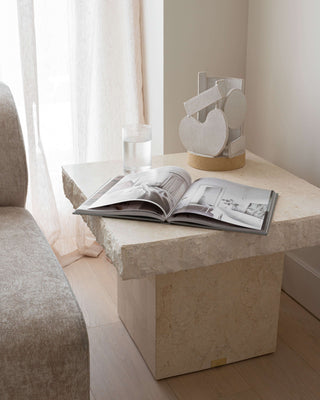 Orilla Side Table, Life Style