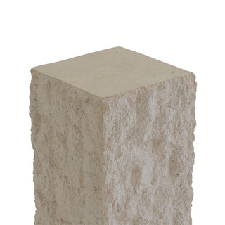 Hanai Plinth