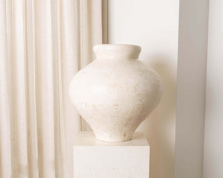 laguna-vase-smokey- white-large-thumbnail