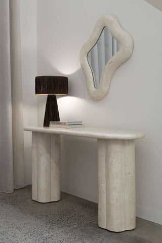 poppy-console-table-with-lamp