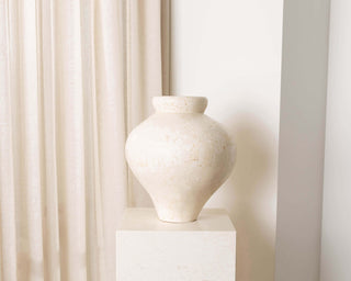 laguna-vase-smokey-white-small-thumbnail