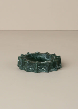 Flow Resin Sun Dish, Dark Jade